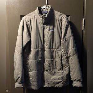 Patagonia Men's Light Gray Puffer Jacket